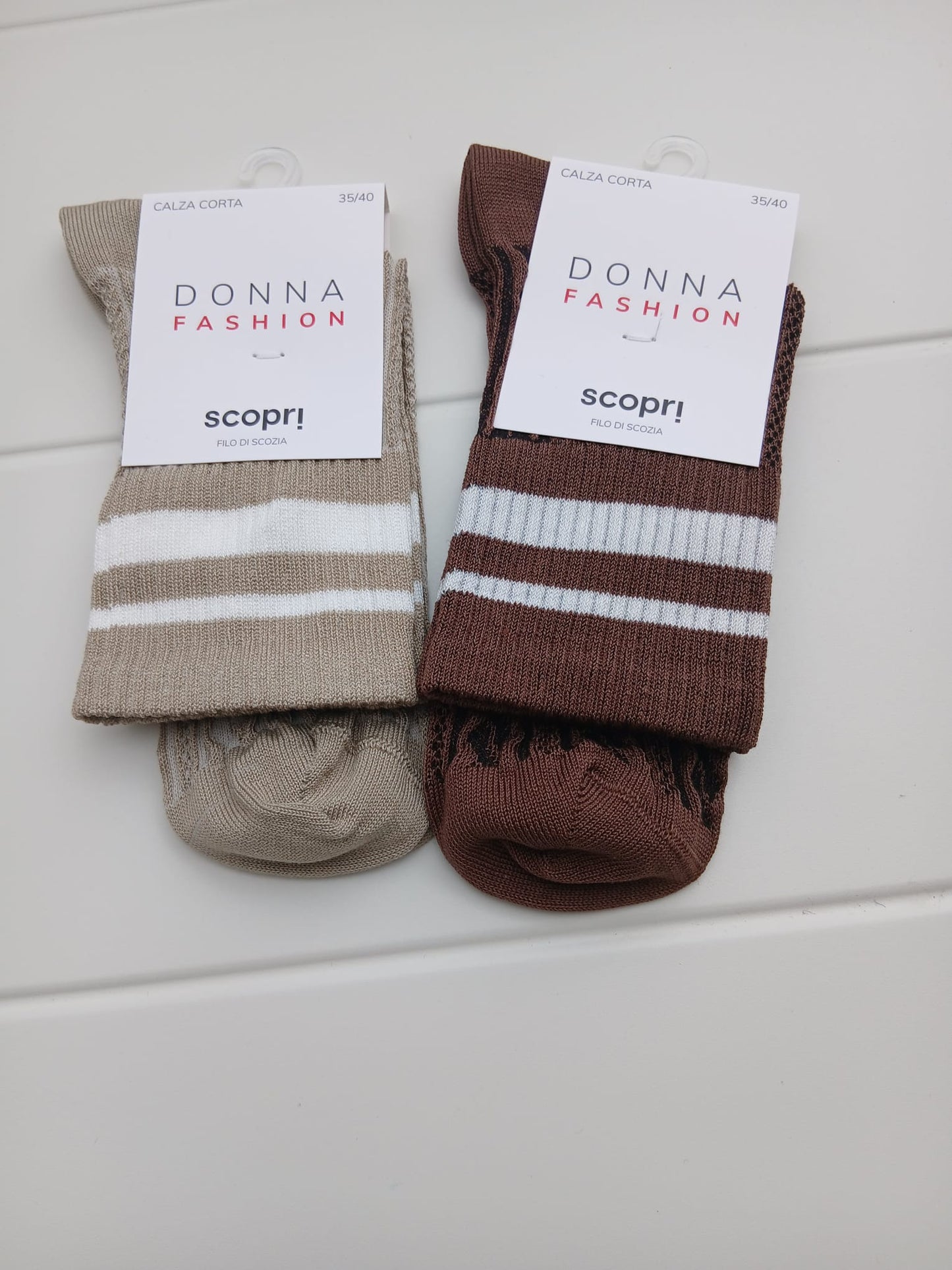 Scopri VOGUE donna set 2 paia calzini assortiti