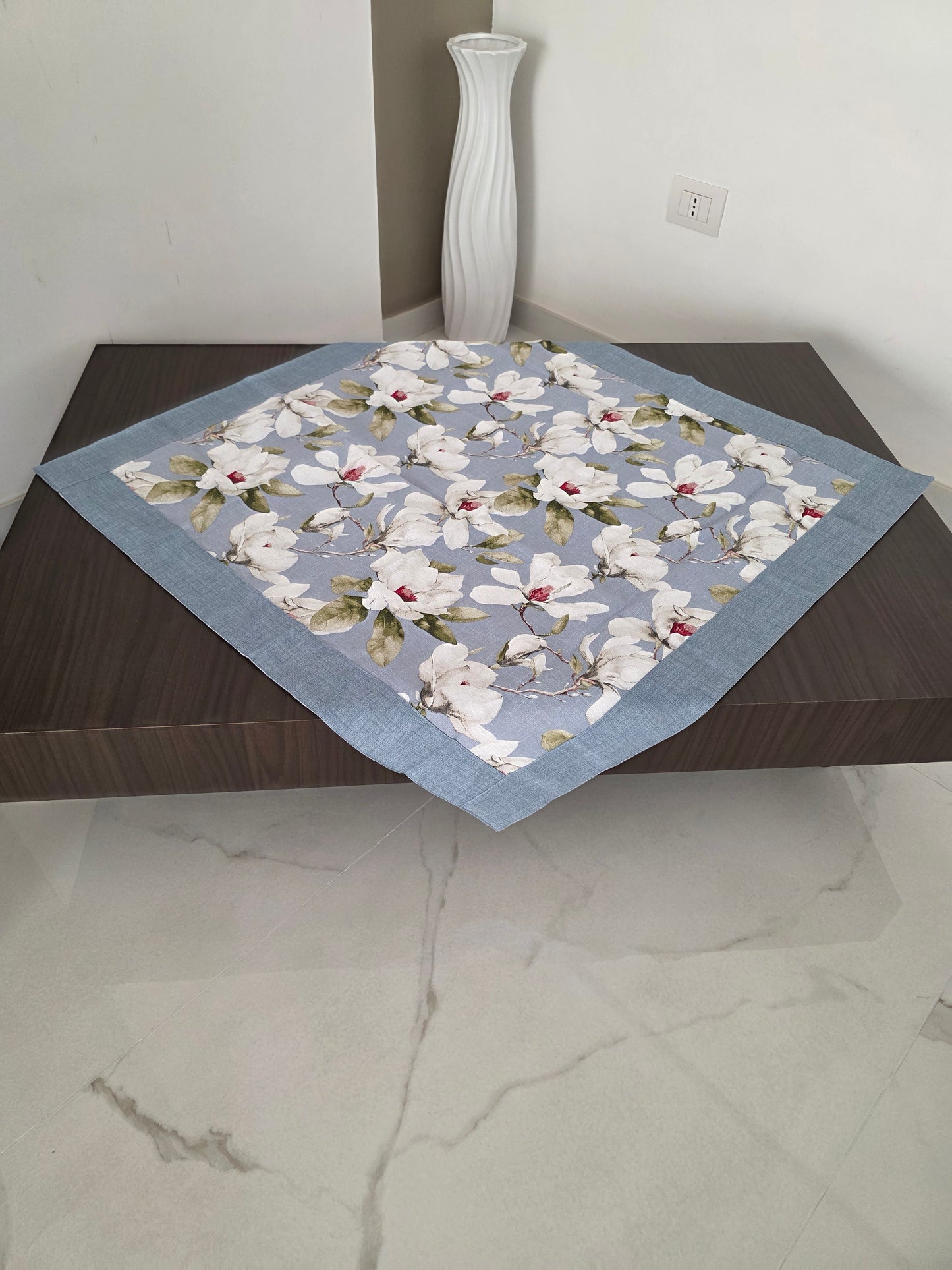 Quadrato 90x90 Iris