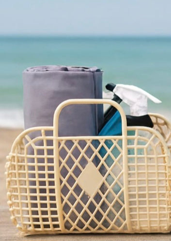 Borsa con telo mare e spruzzino