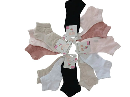 Calzini corti bimba set 3 paia assortiti.